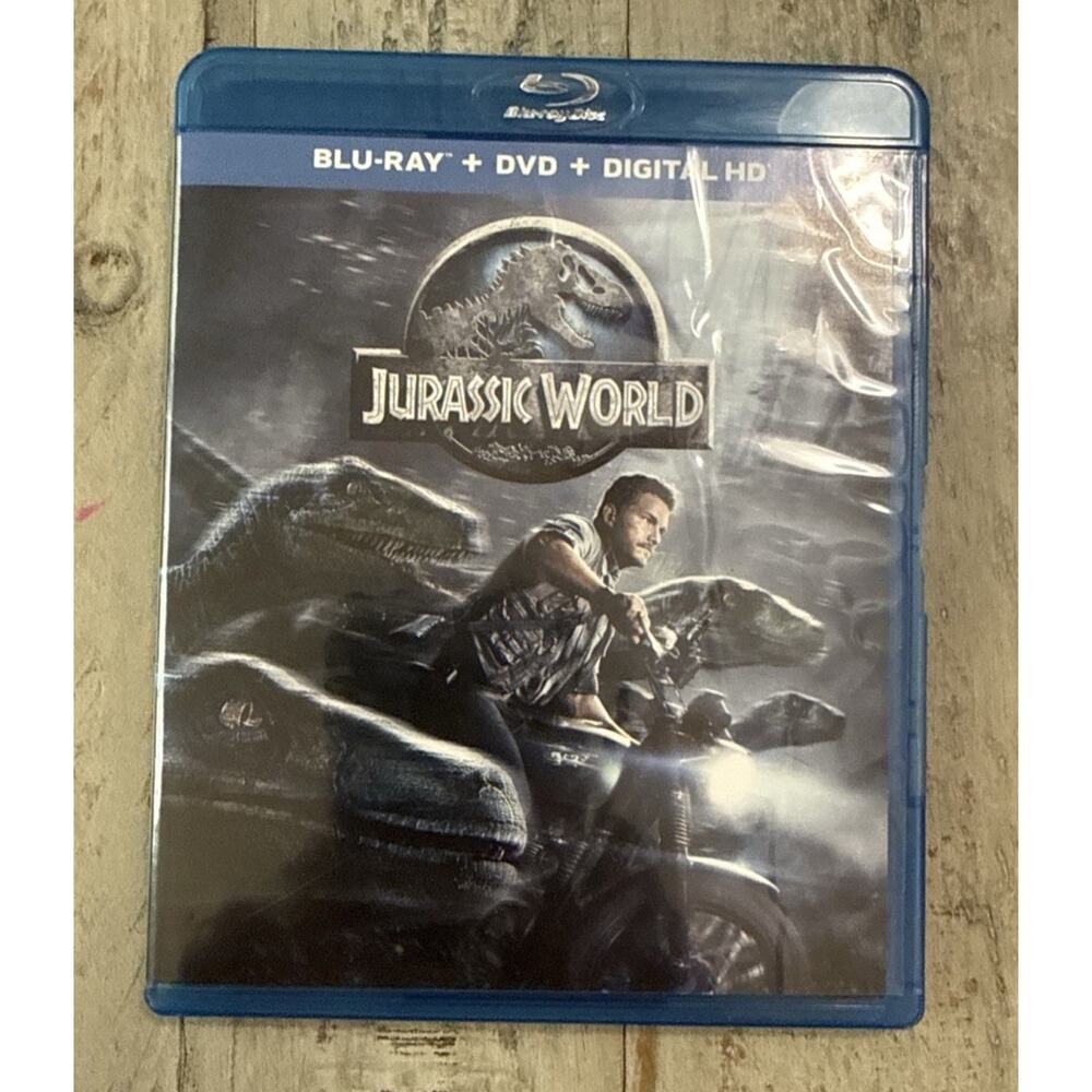 Jurassic World (Blu-ray, 2015) - Action - Chris Pratt - VERY GOOD